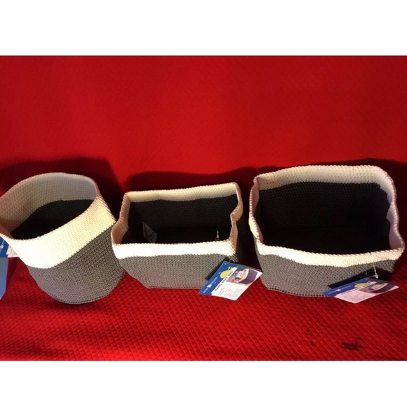 HAND KNIT BIN GREAT FOR ORGANIZING NURSERY 3 P. - Picture 4 of 6